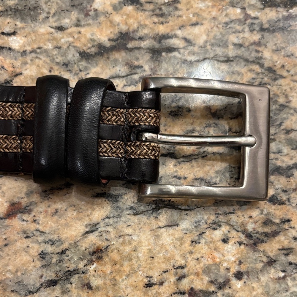 Genuine Leather *Made in USA* Crookhorn Black and Brown Men's Belt - Picture 6 of 6